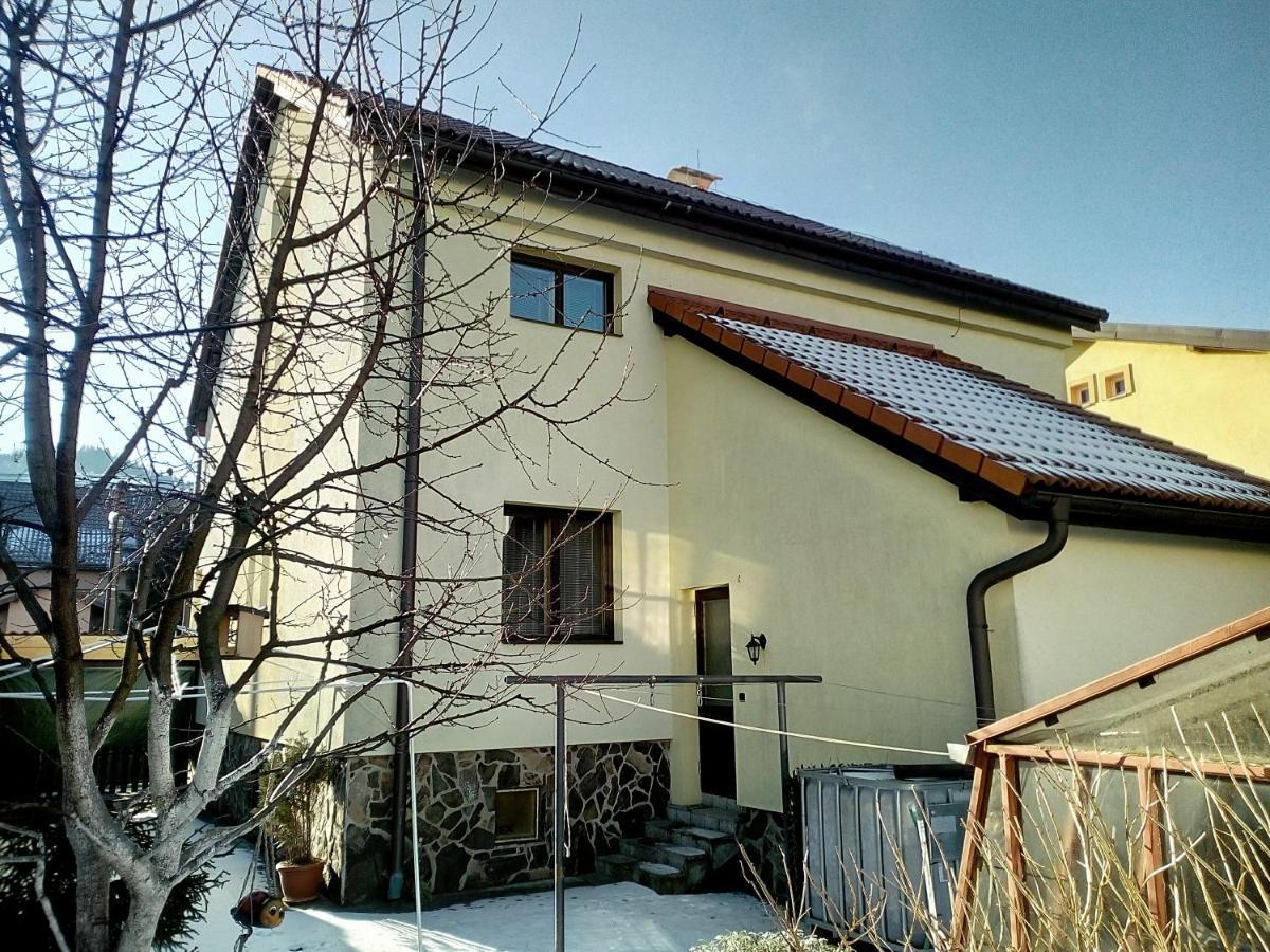 Apartment Beatris Svit Extérieur photo